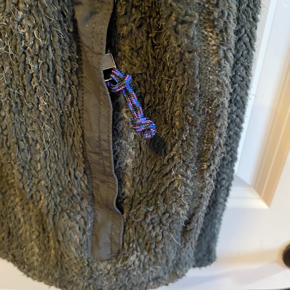Patagonia Fleece Quarter Zip - Picture 4 of 7